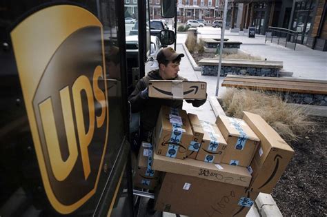 Ups Earns 27 Billion But Volume Dips As Stores Reopen Business
