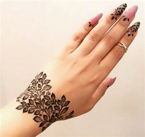 40 Latest Mehndi Designs To Try In 2019 Bling Sparkle