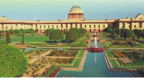 The main building & central lawn: Discover India: things to see / do in Rashtrapati Bhavan ...