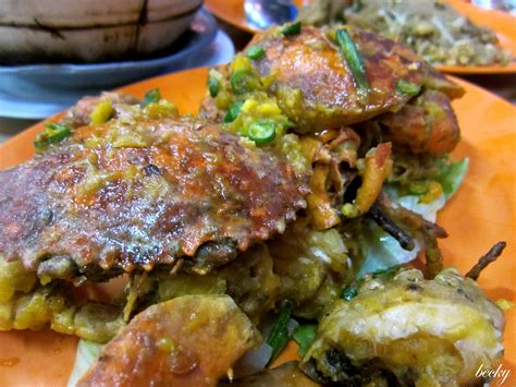 Since 2001 • pork free | seafood business hours : Lala Chong Seafood Restaurant @ Kayu Ara, Petaling Jaya ...
