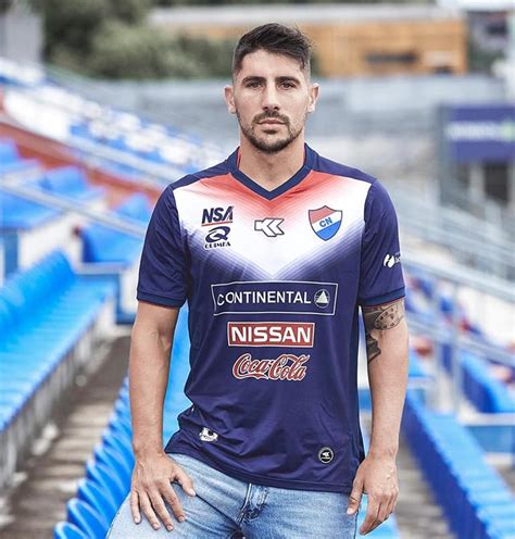 Paraguai, oficialmente república do paraguai, é um país do centro da américa do sul, limitado a norte e oeste pela bolívia, a nordeste e leste pelo brasil e a sul e oeste pela argentina. Novas camisas do Nacional do Paraguai 2019 Kyrios Sport | MDF