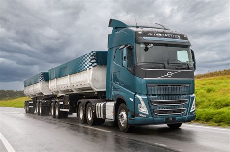 Volvo Presents New Range Of Euro 6 Medium And Heavy Duty Trucks