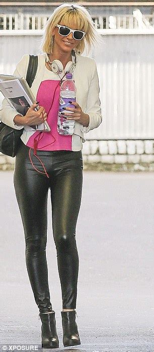 Sarah Harding Showcases Her Coltish Legs Despite Claiming Shes A