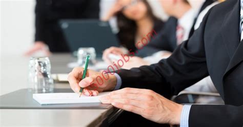 على تأشيرة عمل تحت شركة: مطلوب عدد من التخصصات للعمل في شركة كبرى بإمارة دبي ...