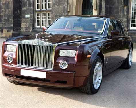 Rolls Royce Phantom Royal Burgundy Hire Burgendy Colour Modern