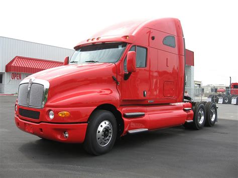 Kenworth T2000 Photos Photogallery With 16 Pics