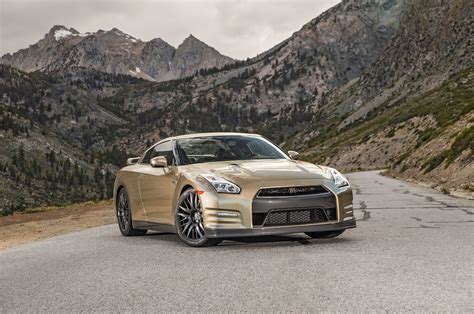 Nissan gt r nismo 2016 specs. 2016 Nissan GT-R Reviews - Research GT-R Prices & Specs ...