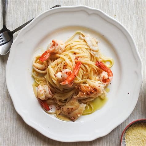 Spicy Seafood Linguine Spicepaw