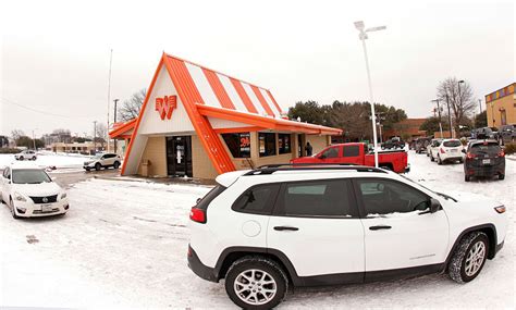 Whataburger Thanks Employees For Hard Year With 90 Million In Bo