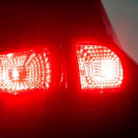 When You Should Use Your Hazard Lights When Driving Readers Digest