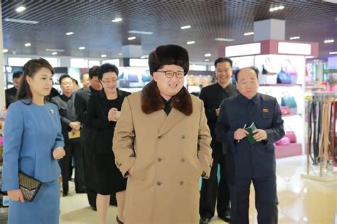 Ri Sol Ju Facts About Kim Jong Un S Wife Bio Wiki