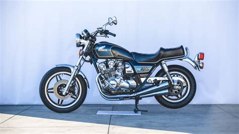 They love its reliability and safety features. 1981 Honda CB750 Custom | W66 | Las Vegas Motorcycle 2017