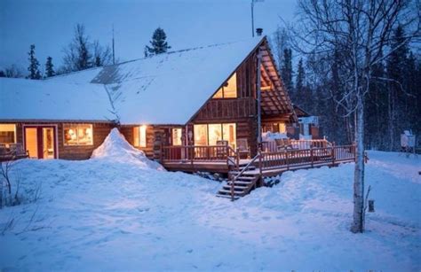 The 7 Most Remote And Magical Cabins In Alaska For A Snowy Winter