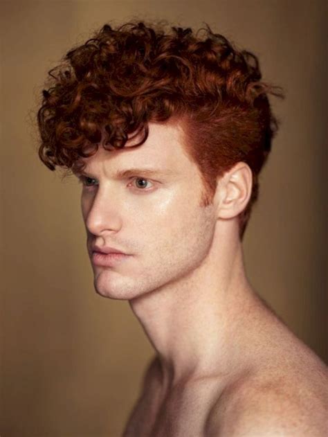 35 Best Curly Hairstyle For Men White Skin Cabelo
