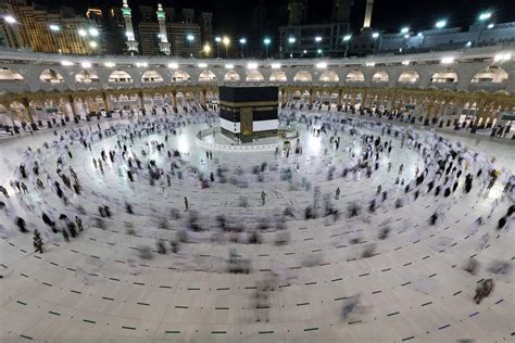Muslim Pilgrims Perform Scaled Down Hajj In Mecca Amid Covid 19 Daily