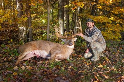 Dustin Huffs Typical Whitetail Deer Officially Scores 211 48 Field