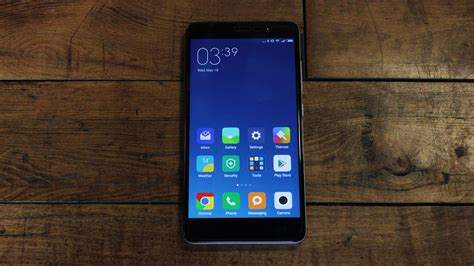 Той е с размери 150 x 76 x 8.7 мм и тегло 164 гр. Xiaomi Redmi Note 3 Pro (Hardware) Review - | CGMagazine