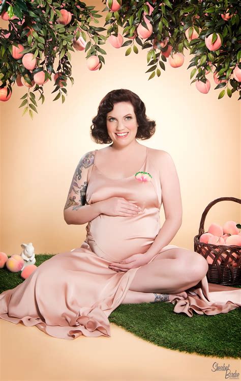 Pin On Pinup Pregnancy Photoshoot