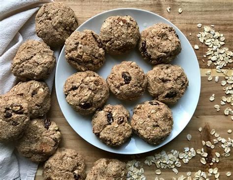 Old version of almond flour oatmeal cookies. Diabetic Oatmeal Raisin Cookies With Applesauce | DiabetesTalk.Net
