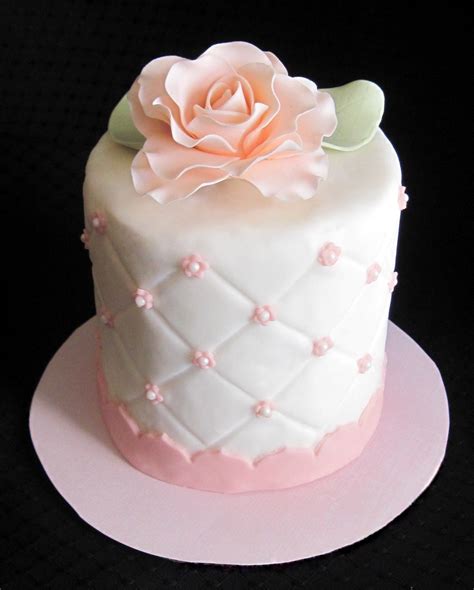 Simle Elegant Mother Of The Bride Cake 4 Inch Individual Cake Covered