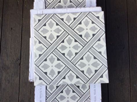 Mr Jones Grey Pattern Floor Tiles 33cm X 33cm 3 Boxes Approx 25sqm