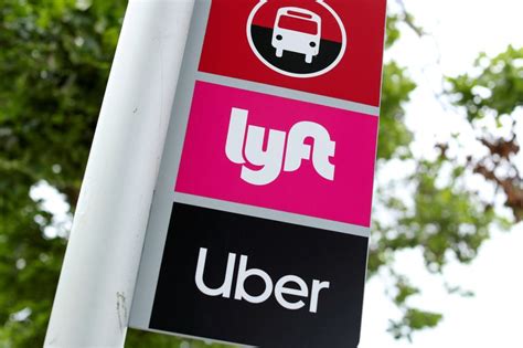 Judge Blocks Uber Lyft From Classifying Drivers As Contractors In California