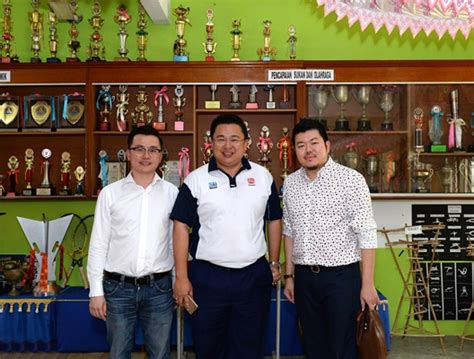 Jadinya pihak ketiga dapat mengesahkan dengan lebih mudah modal yang anda miliki. Majlis Anugerah Dan Motivasi Tetah Teguh | Pembinaan Tetap ...