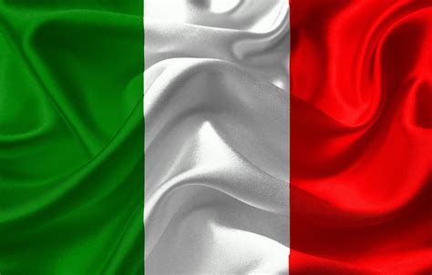 Em média as viagens custam. Bandera de Italia: Historia, colores, significado, y más