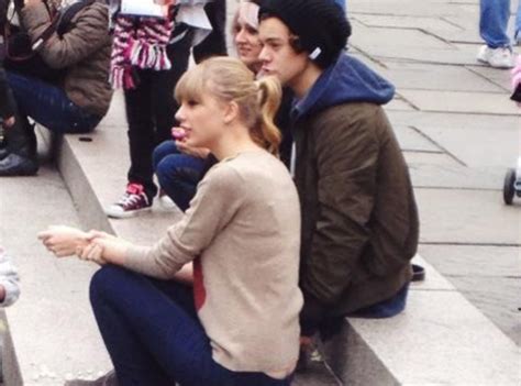 Taylor And Harry Spotted In Nyc E Online Ca