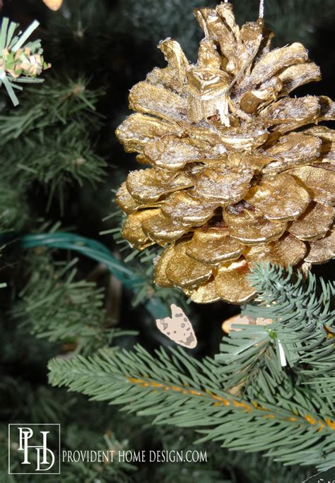 Diy Sparkling Pinecone Ornaments