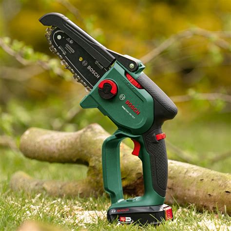 Bosch Easychain Cordless Chainsaw 18v 15 7 Homebase