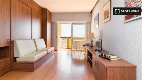 Airbnb, casa tua, ovunque nel mondo. Alloggio in Residence in affitto a Cascais Lisbona € 800 ...