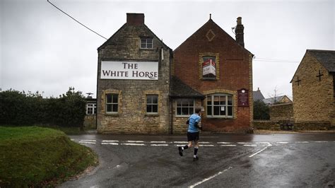Closing Time For A Villages Last Pub The New York Times