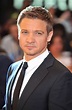 Jeremy Renner Height and Weight Measurements