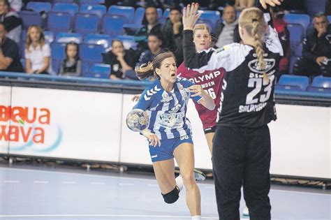 Itana is the younger sister of montenegrin footballer petar grbić. Budućnost protiv Vardara juri formu za Ligu šampiona