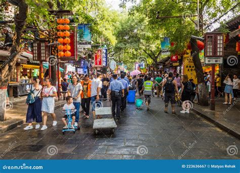 Xi An China August 5 2018 Crowded Street In The Muslim Quarter Of