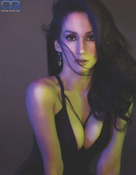 Ina Raymundo Nackt Oben Ohne Bilder Playboy Fotos Sex Szene Hot