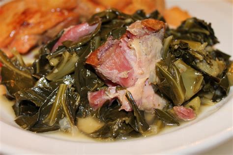 This combination of fried catfish and collard greens is a classic soul food recipe — perfect crunch in the fish and deliciously smothered greens. Southern Collard Greens & Ham Hocks | I Heart Recipes