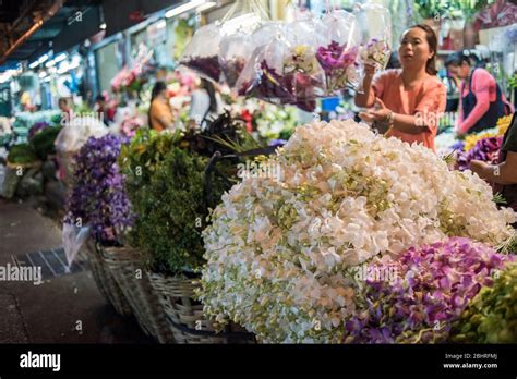 Vendor At The Pak Khlong Talat Flower Market In Bangkok Thailand Stock