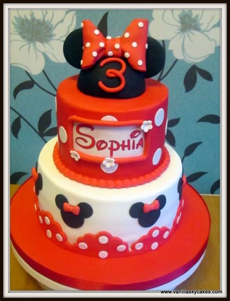 My Daughters Minnie Mouse Cake For Her 3rd Birthday