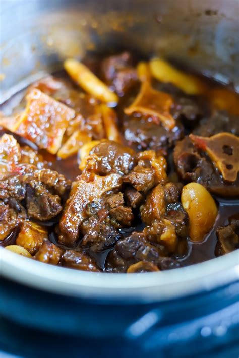 the most authentic jamaican oxtail recipe the seasoned skillet