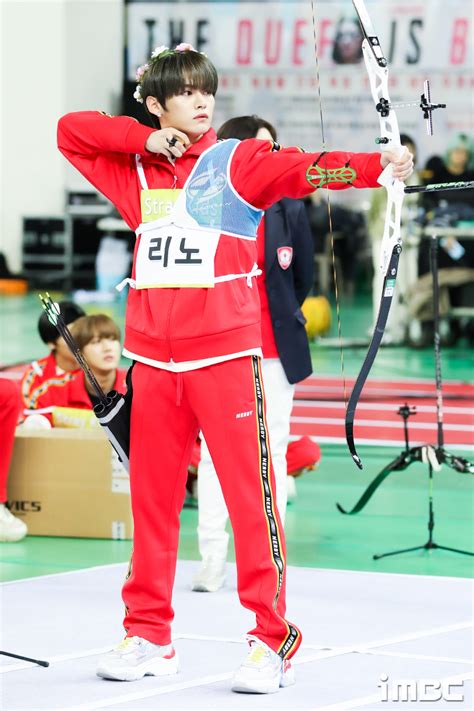 토끼춤 추는데 갑자기 남자들어와서 덮쳐버림 1:42x1080p ・여고생 교복 / 여고딩 몸매 / 훈녀 사진 / 고딩 얼짱 / mfc / my free cam / 마프캑 / bj / 스트립 / 댄스 / 노출 / 섹시 :: 독점 '2020 설특집 아육대' 텐텐텐! 과녁을 맞춰라! #남자양궁