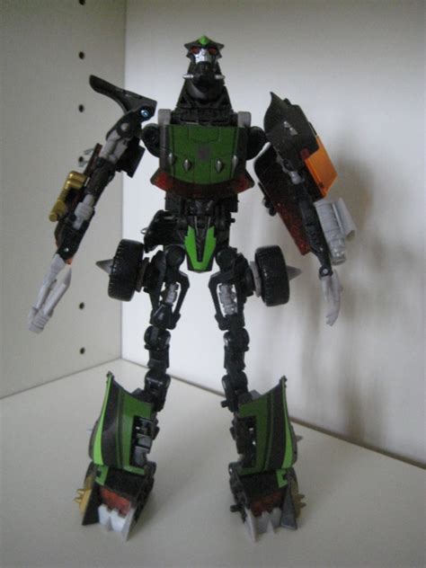 144,950 likes · 73 talking about this. ChCse's blog: Toy Review: Transformers ROTF Lockdown