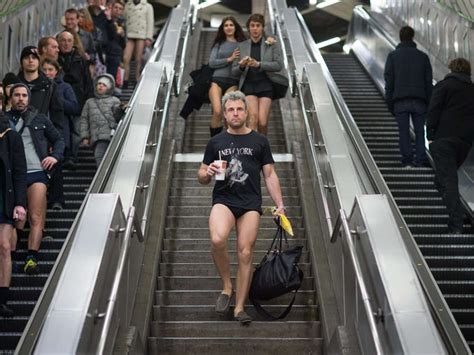 No Pants Subway Ride Day 2015