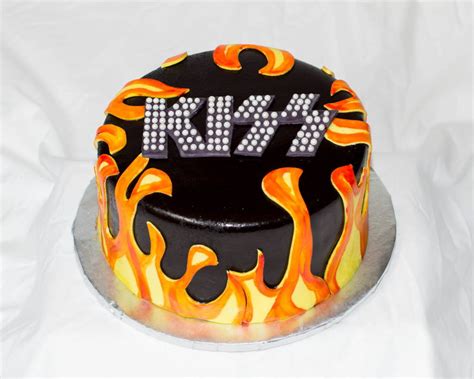 Kiss Cake