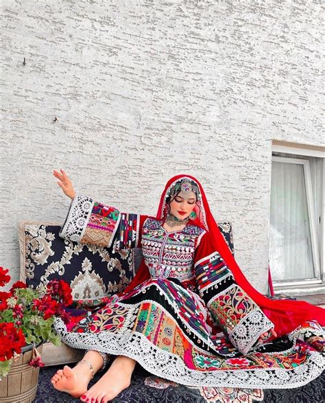 Pin By Baktash Abdullah On Afghan Dress Afghan Clothes Afghani