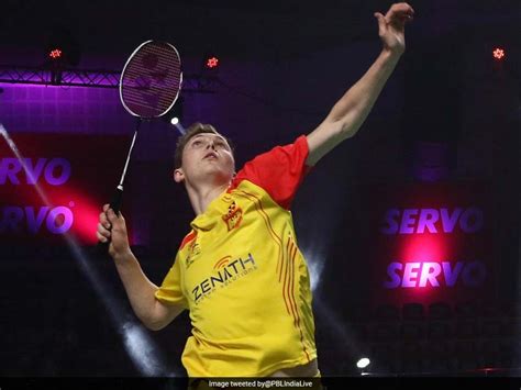 Axelsen found a way to break jørgensen's defence. Premier Badminton League: Bengaluru Blasters Set Up Final ...