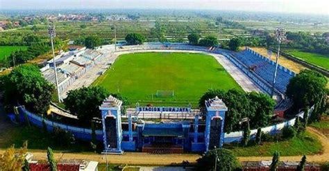 Stadion Surajaya Led Sports Floodlights