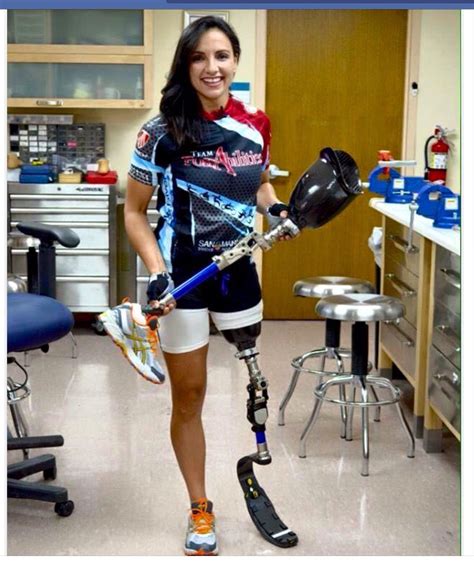 Thats A Leg Prosthetic Leg Bionic Woman Amputee