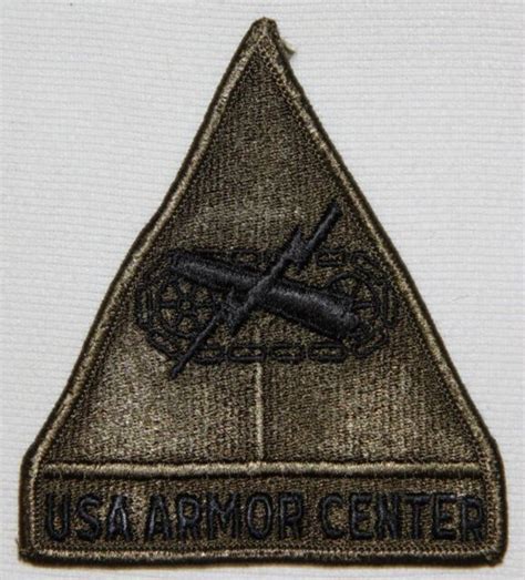 Original Us Army Armor Center Patch Subdued Ebay